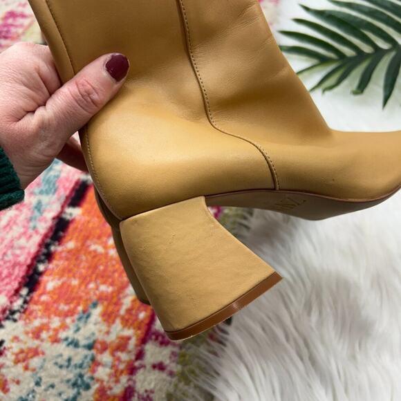 Zara Neutral Tan Square Toe Minimalist Block Heel Leather Ankle Boot 38/8 - Picture 8 of 10